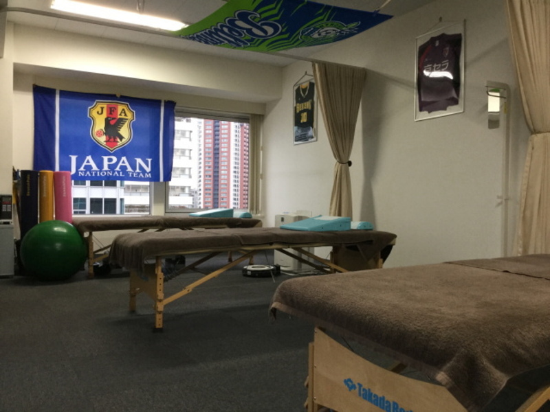 スポーツマッサージくわばら