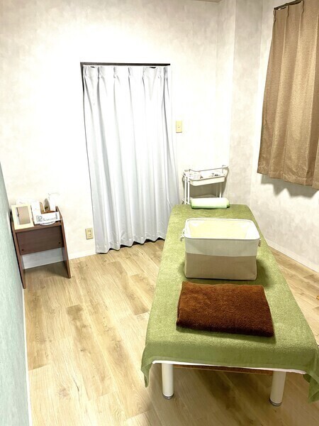 鍼灸マッサージ院ゆのはな