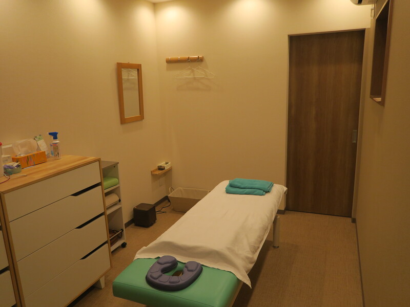 鍼灸　柔整　どこでもケア