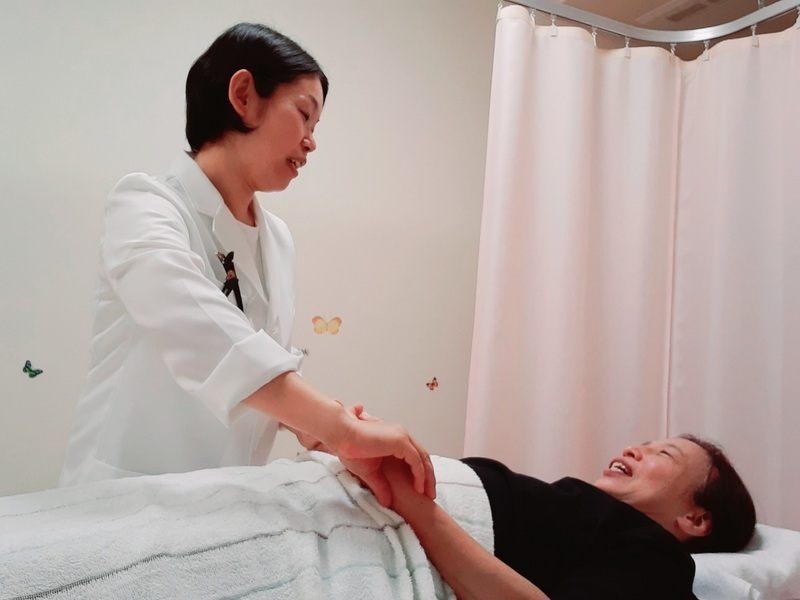 女性・こども専門　ともみ鍼灸院