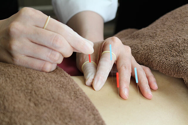 鍼治療・マッサージ治療