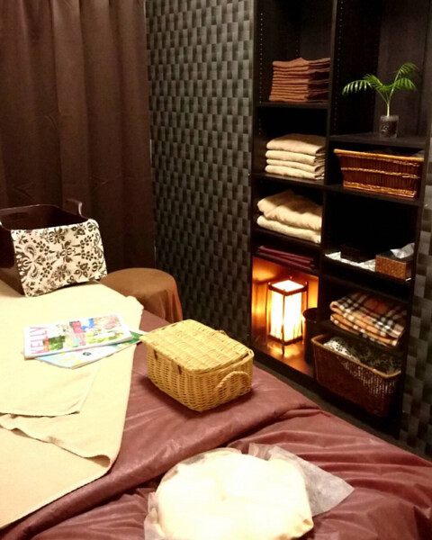 鍼灸マッサージ治療院 orange flower +（オレンジフラワープラス）